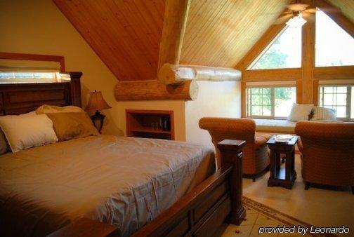 Glacier Mountain Lodge Колумбія-Фоллс Номер фото